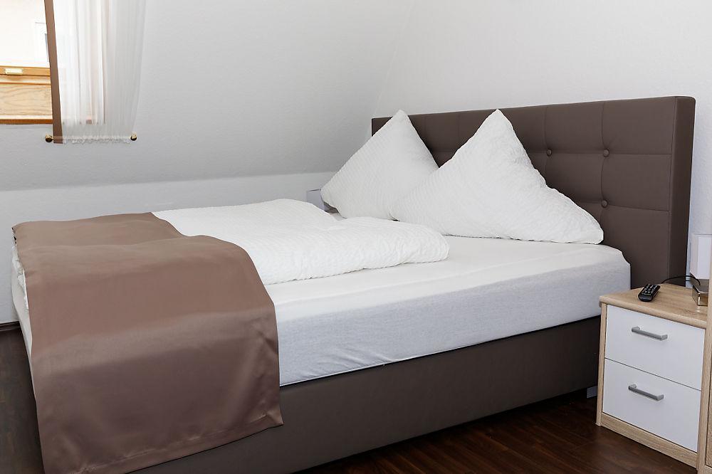 Hotel Huettl - Garni Worms Luaran gambar